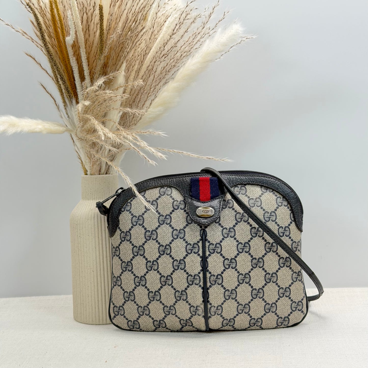 Authentic GUCCI Supreme Sherry Crossbody