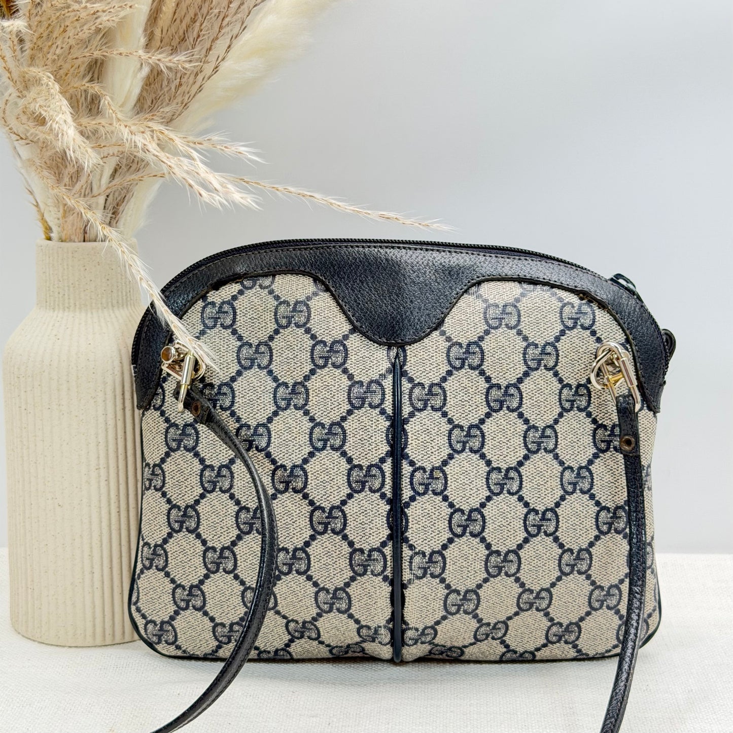 Authentic GUCCI Supreme Sherry Crossbody