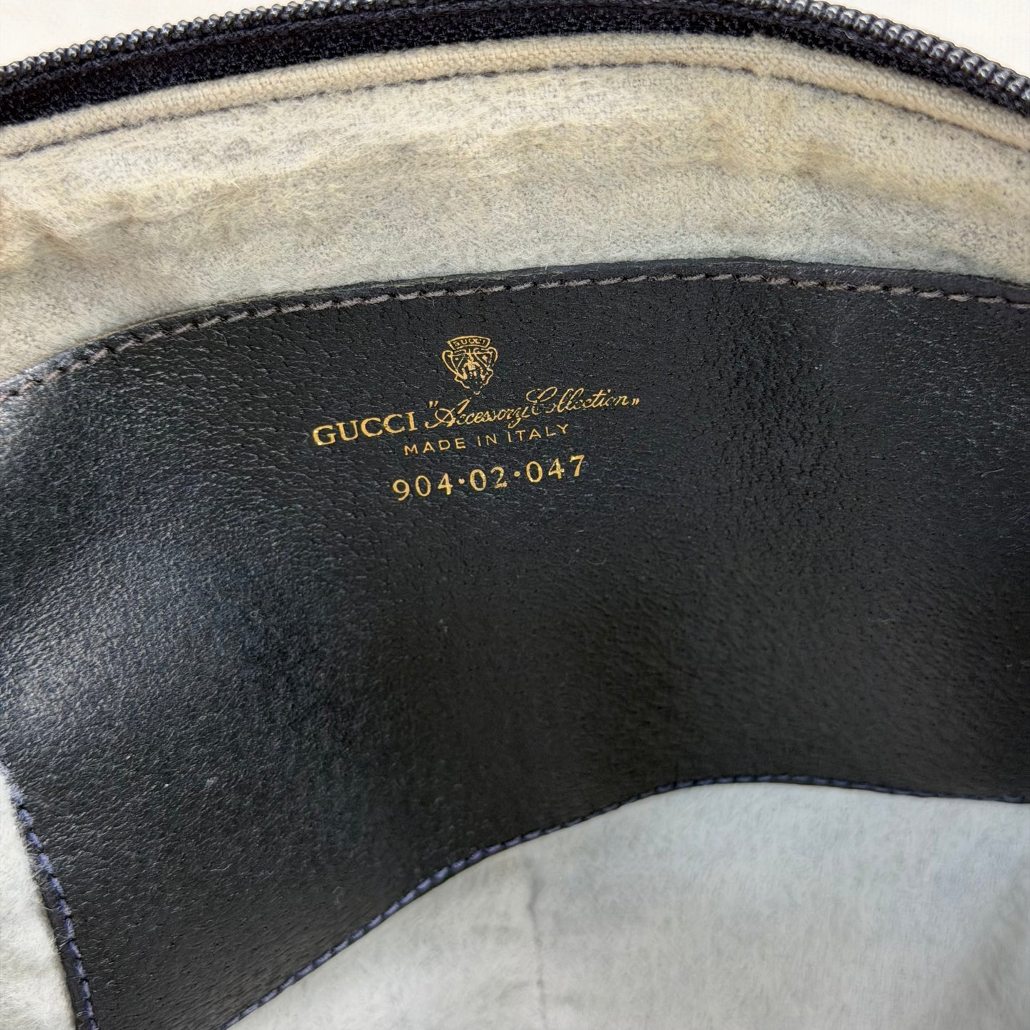 Authentic GUCCI Supreme Sherry Crossbody