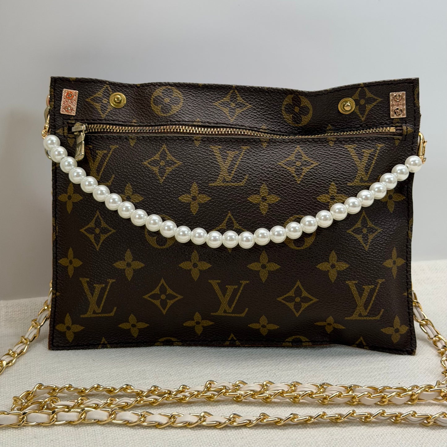 Authentic Louis Vuitton Monogram Randonne Pouch Insert Crossbody