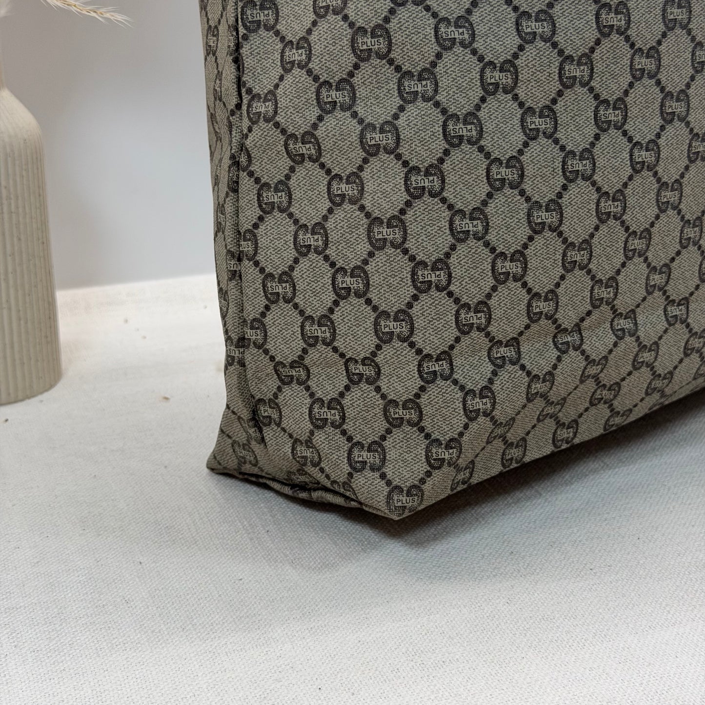 Authentic GUCCI GG Plus Jumbo Brown Travel Tote