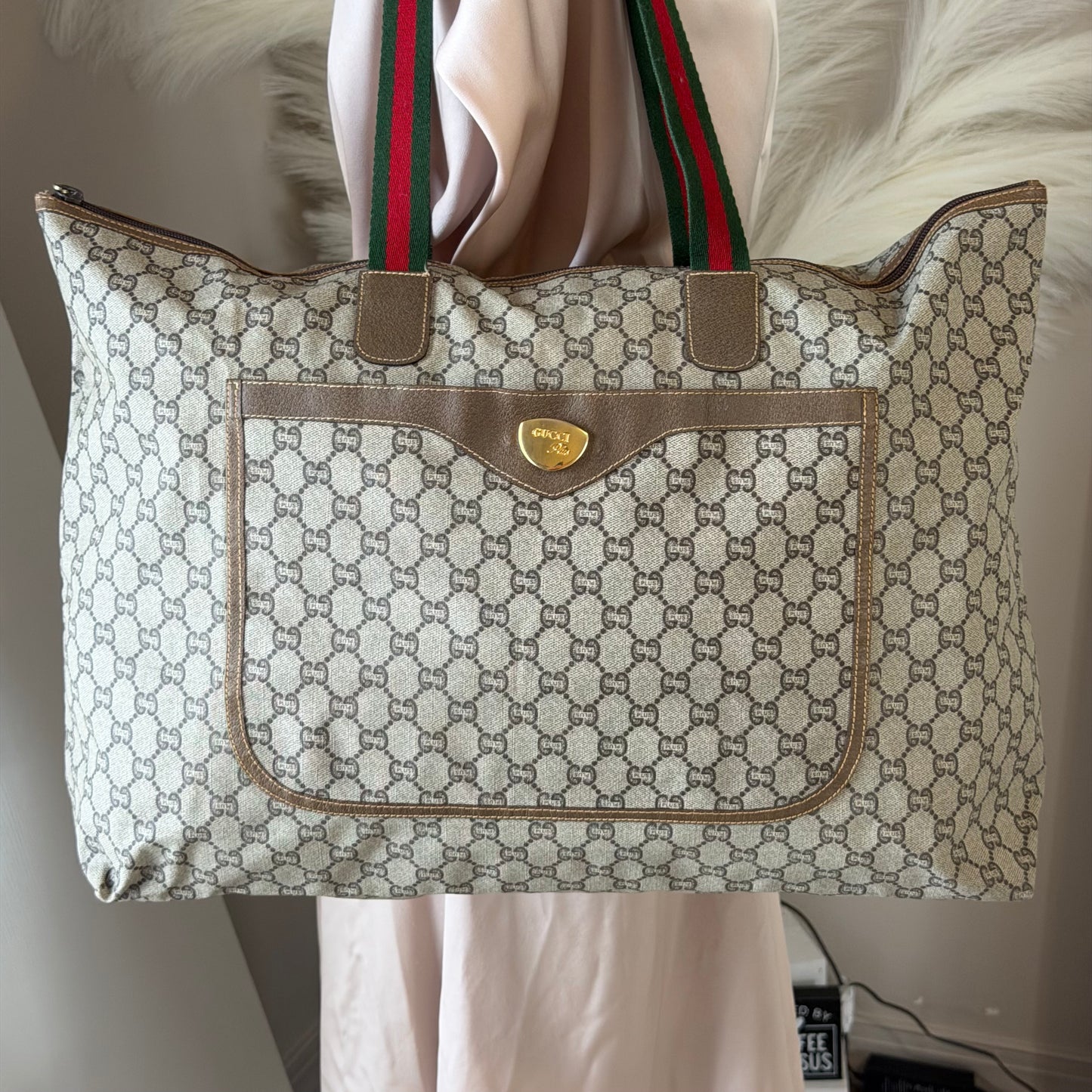 Authentic GUCCI GG Plus Jumbo Brown Travel Tote
