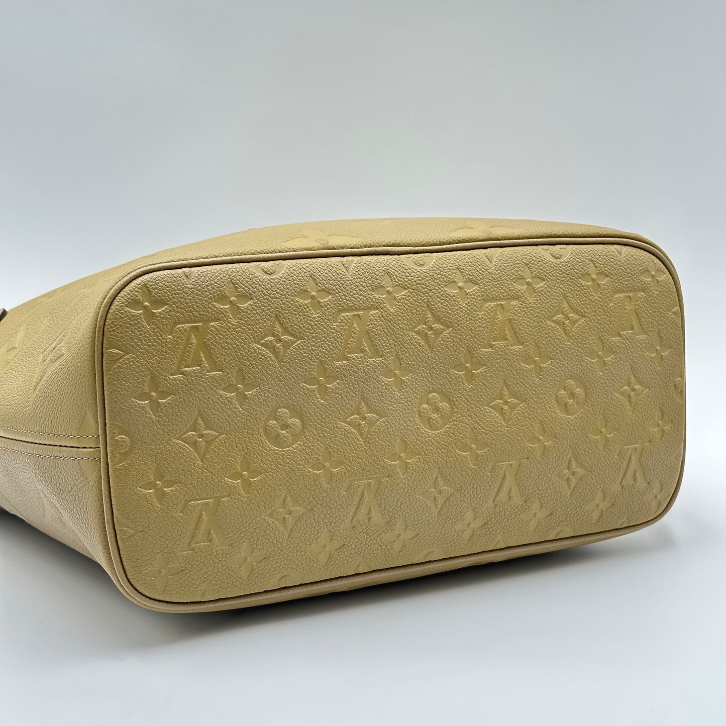 Authentic Louis Vuitton Turtle Dove Empreinte Neverfull MM