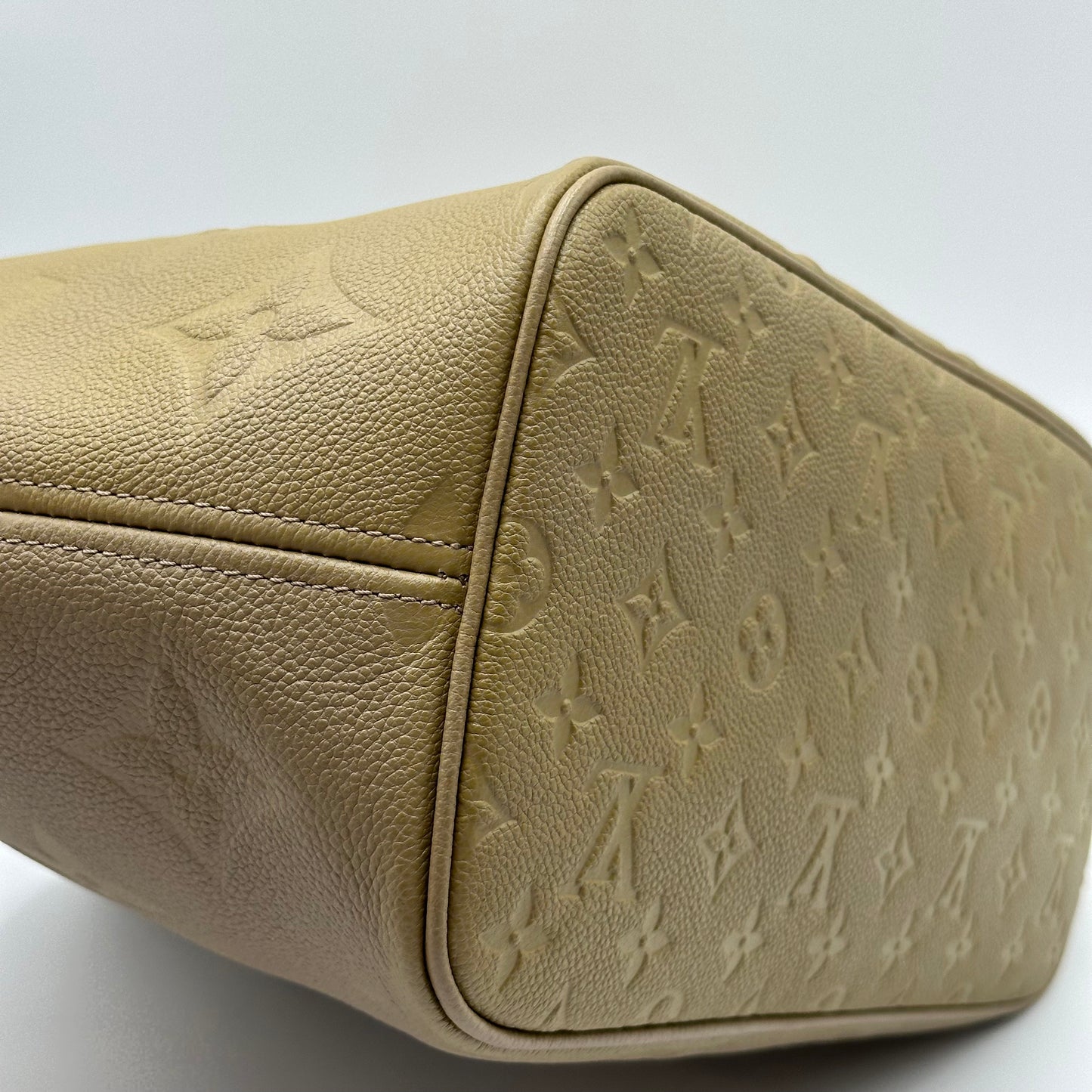 Authentic Louis Vuitton Turtle Dove Empreinte Neverfull MM