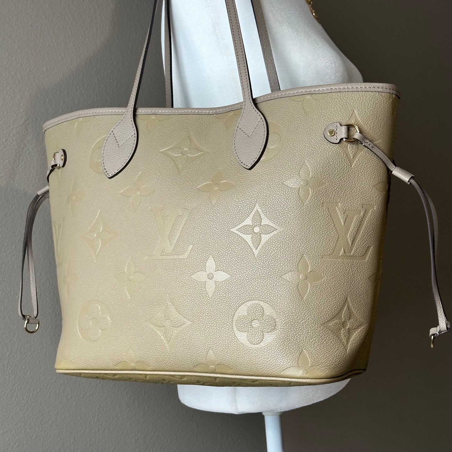 Authentic Louis Vuitton Turtle Dove Empreinte Neverfull MM