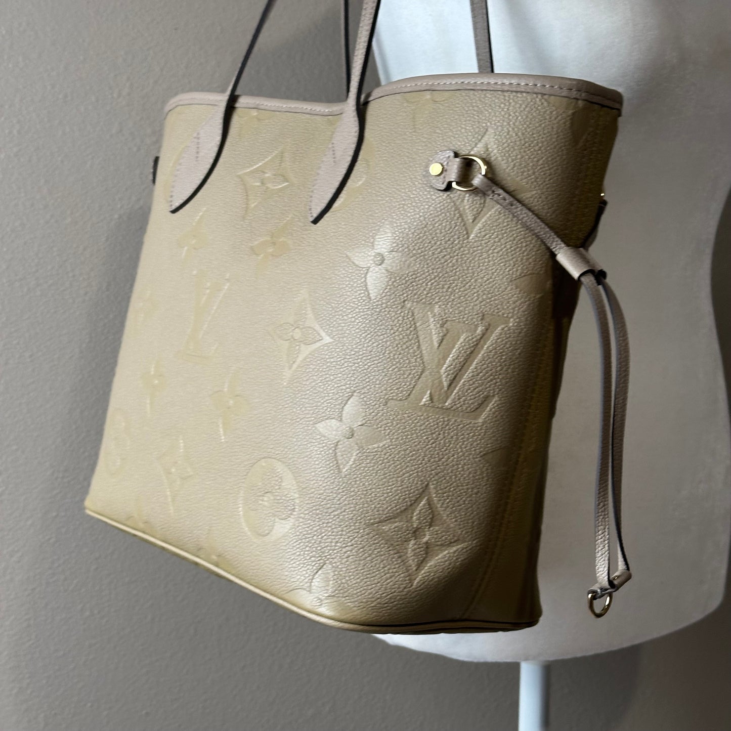 Authentic Louis Vuitton Turtle Dove Empreinte Neverfull MM