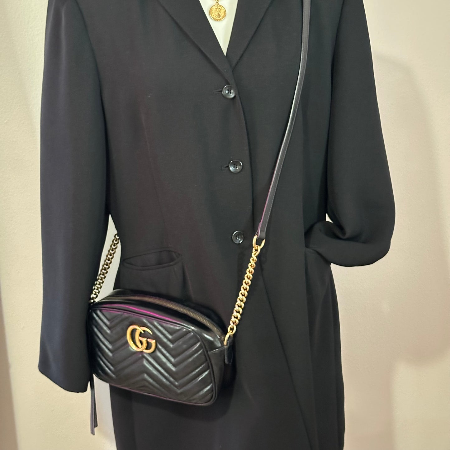 Authentic GUCCI Black Marmont V Stitch Crossbody