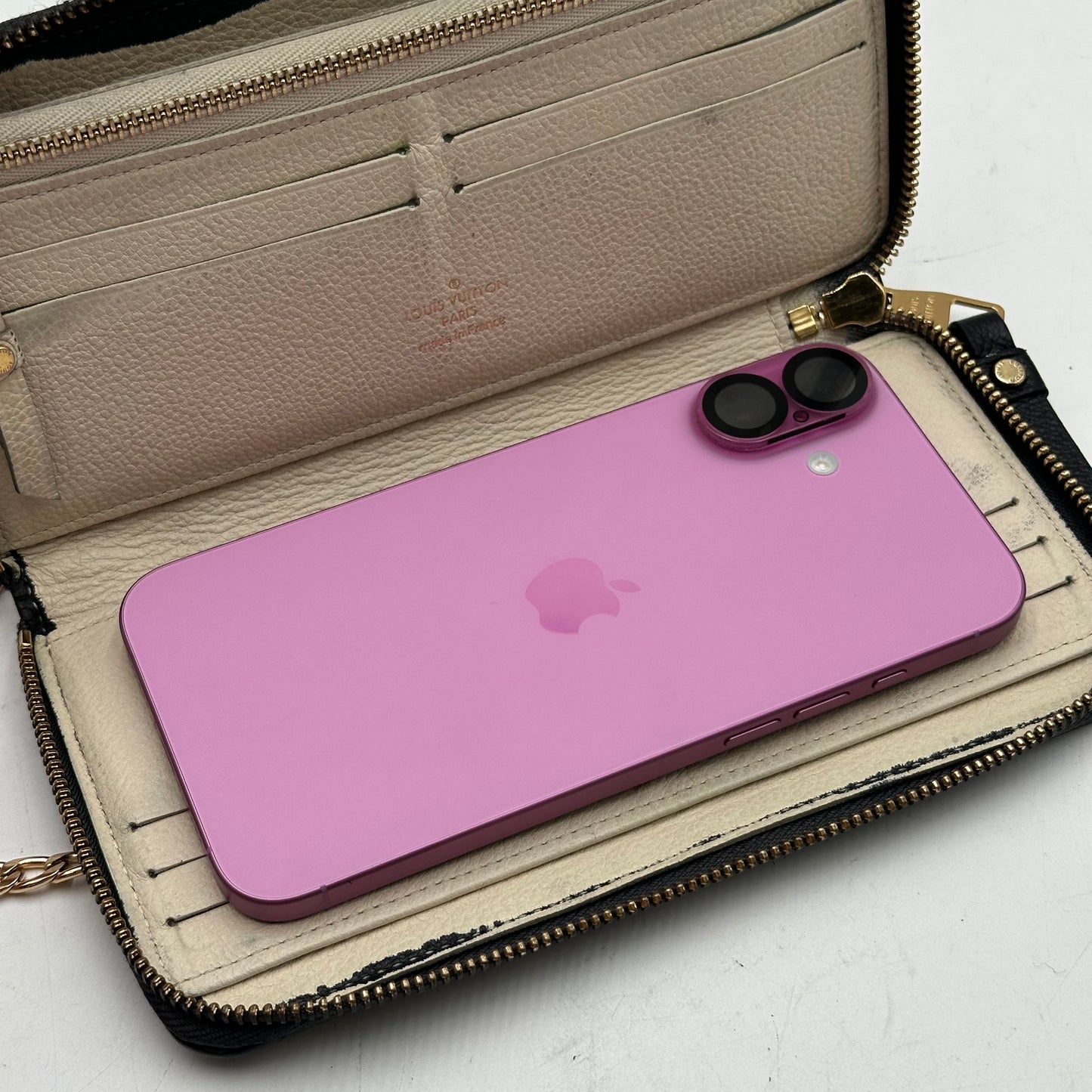 Authentic Louis Vuitton 2011 Black Empreinte Monogram Full Zipper Wallet Crossbody